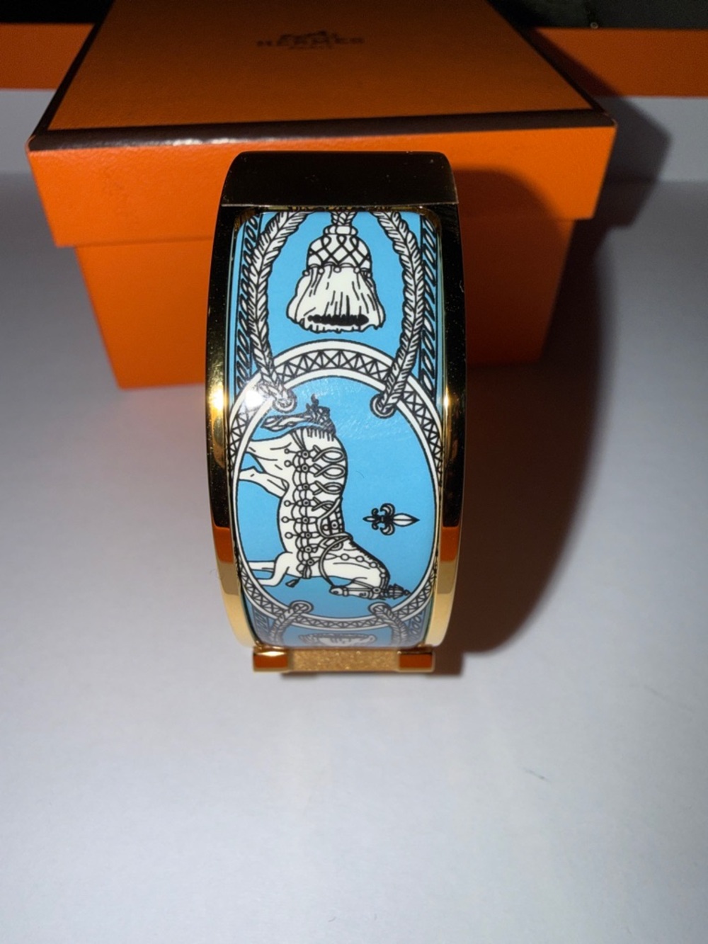 NWT Hermes Wide Clic H Bracelet Grand Apparat yellow gold GM size, box included - Picture 10 of 13
